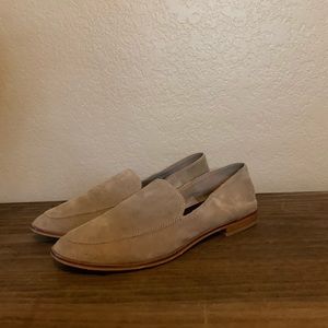 Dolce Vita Pixy Loafer Almond Suede 10